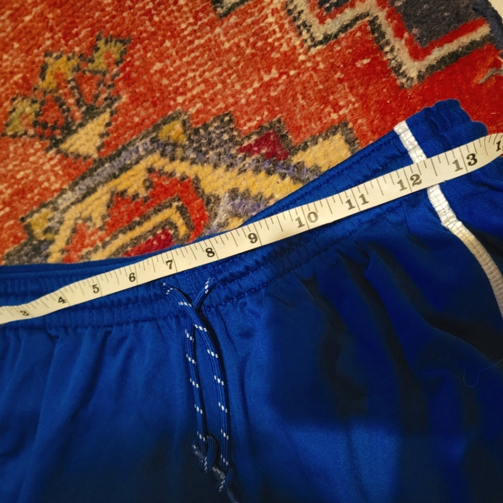 Adidas wind pants - Picture 4 of 8